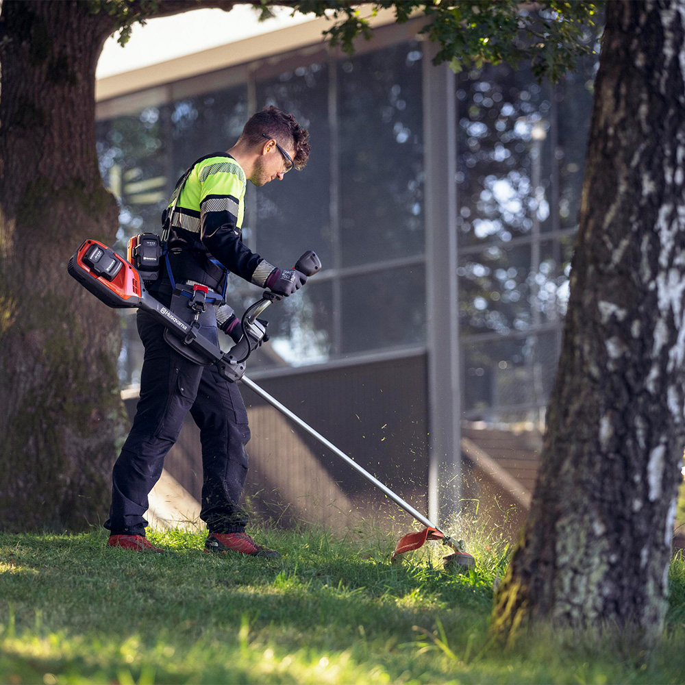 Produktabbildung: Husqvarna - 525iRXT ohne Akku und ohne Ladegerät